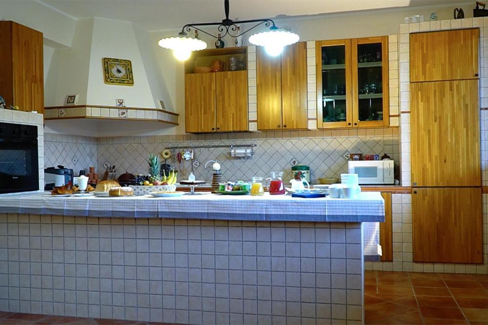 Profumi Di Aci Panzió Valverde  Kültér fotó